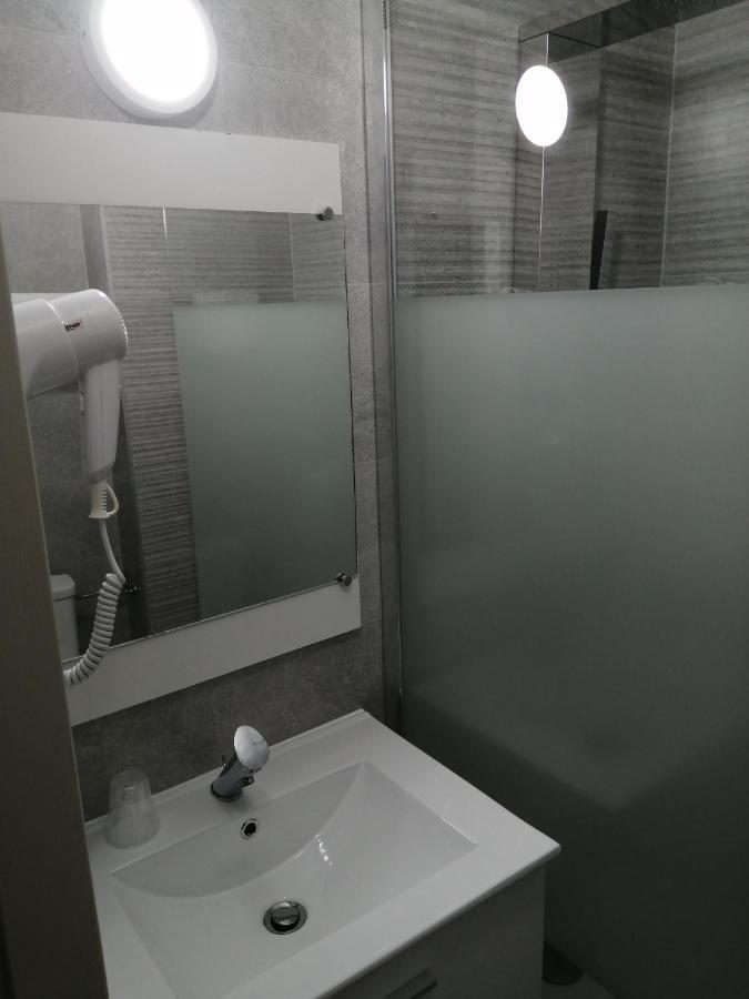 Contact Hotel Arc-En-Ciel - Reouverture - Entierement Renove Mulhouse Exterior photo