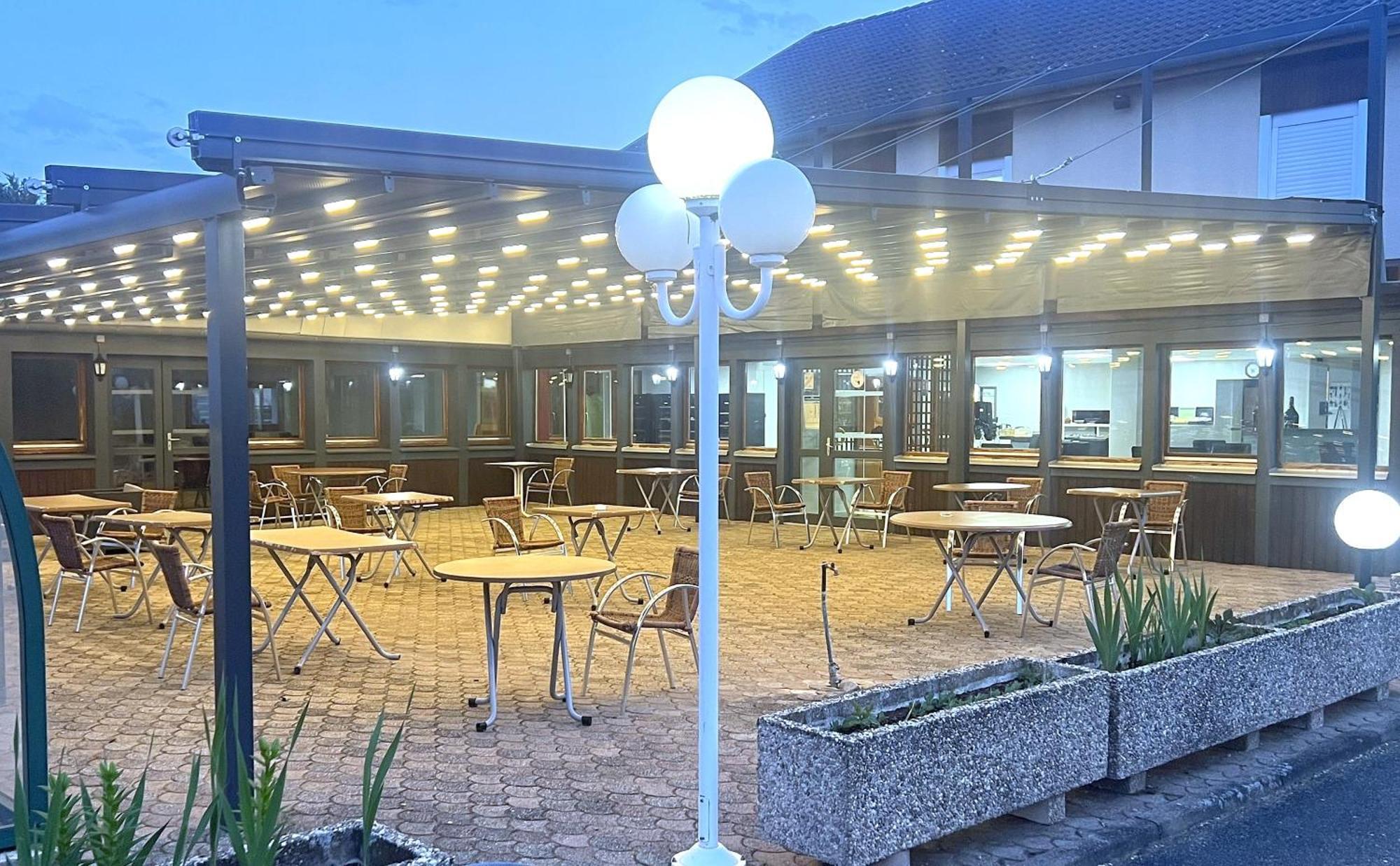 Contact Hotel Arc-En-Ciel - Reouverture - Entierement Renove Mulhouse Exterior photo