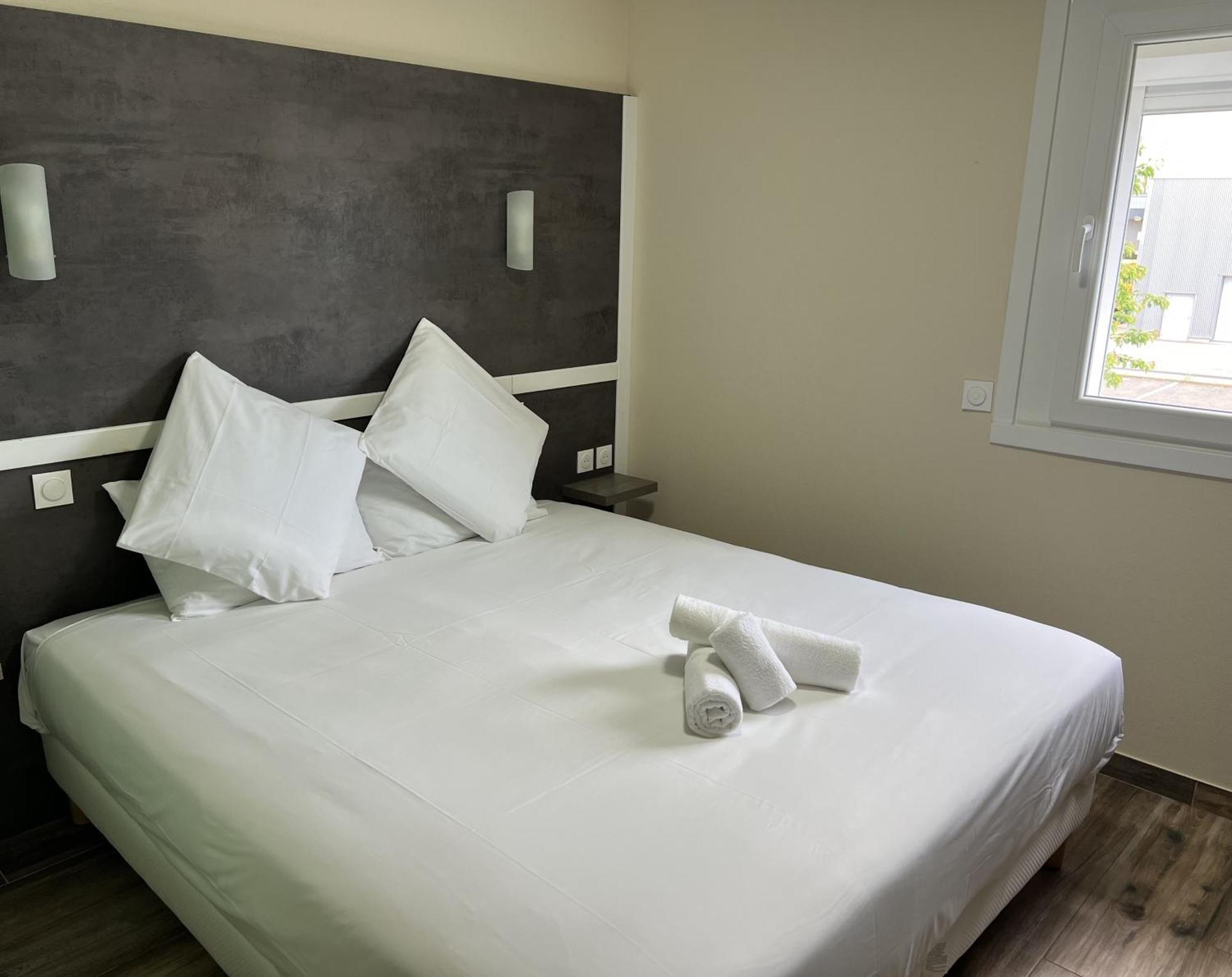Contact Hotel Arc-En-Ciel - Reouverture - Entierement Renove Mulhouse Exterior photo